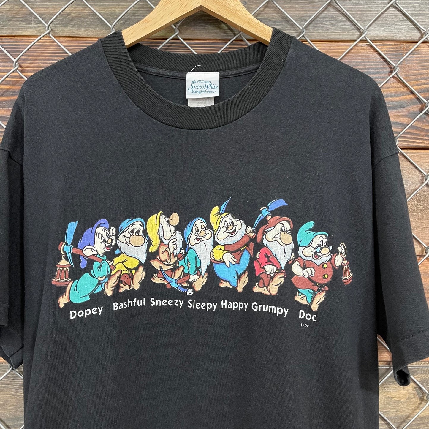 90s Disney Snow White Seven Dwarves Tee