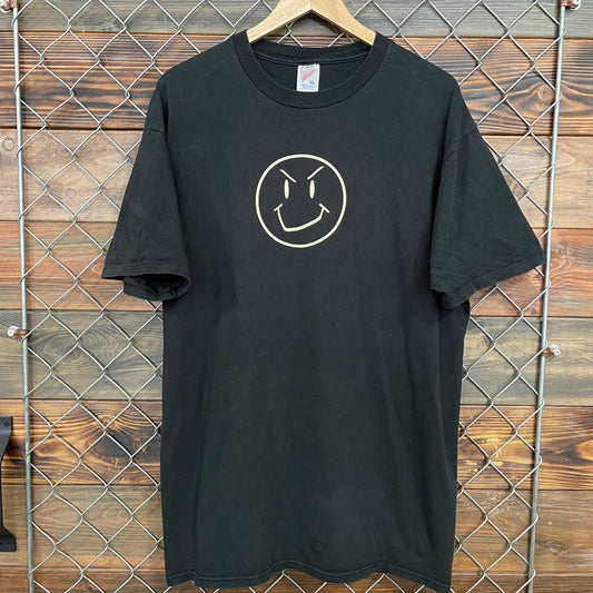 90s Smiley Face Smirk Tee