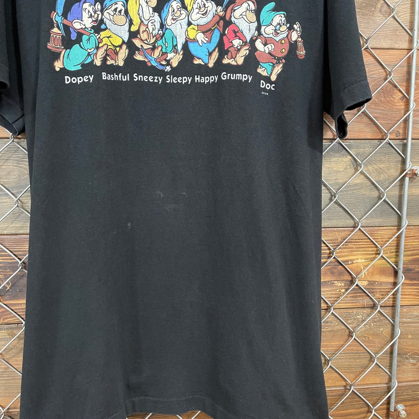 90s Disney Snow White Seven Dwarves Tee